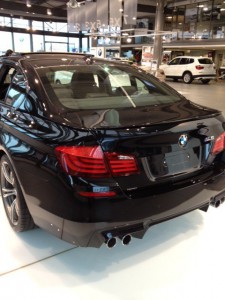 BMW M5 vue de derrière