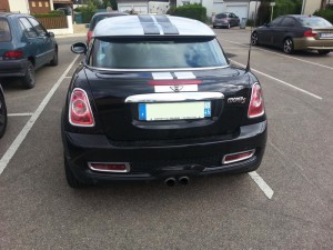 MINI COOPER S COUPE PACK RED HOT CHILI arriere